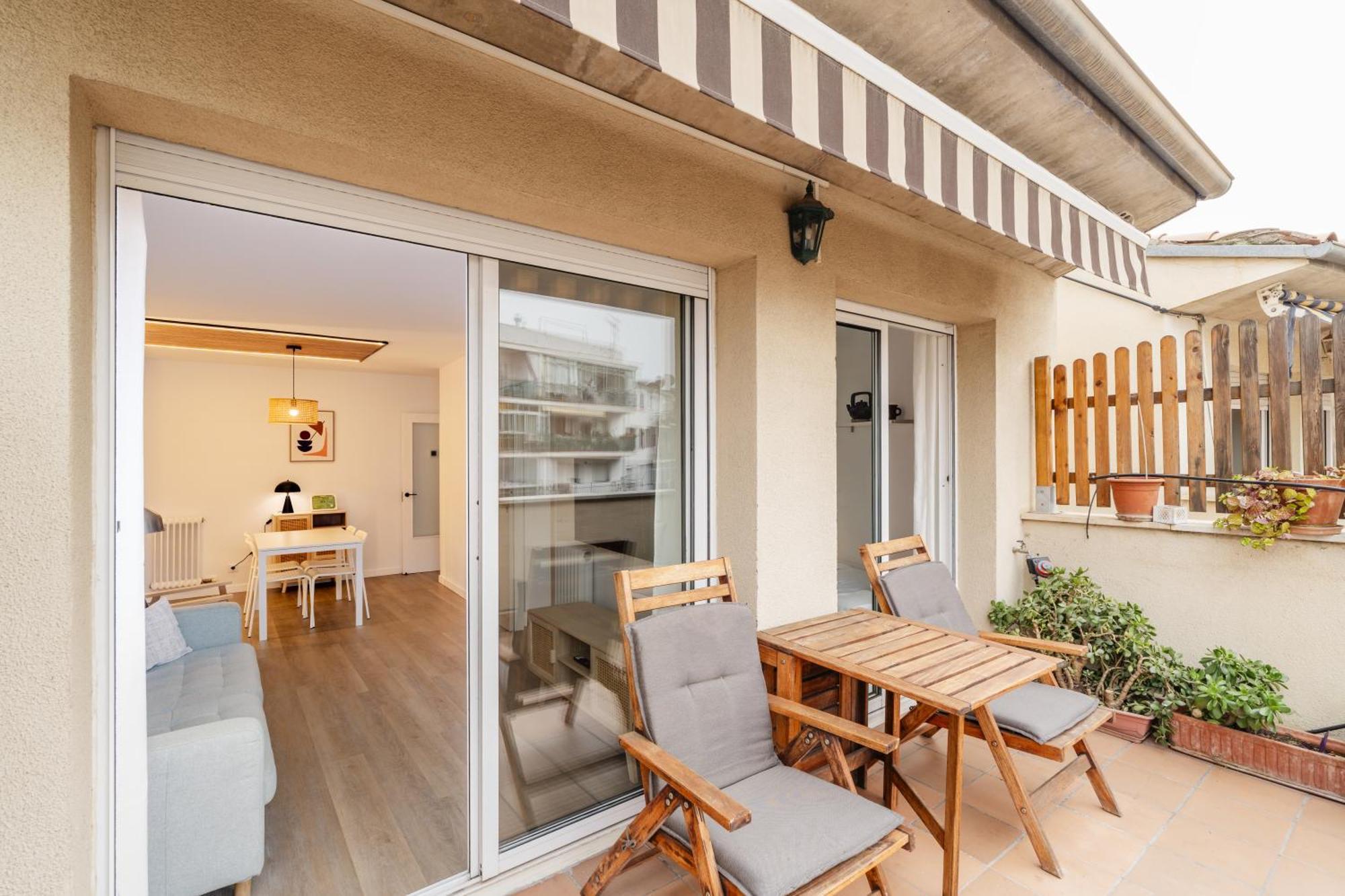 Apartamento Con Dos Grandes Terrazas En Gerona Exterior foto
